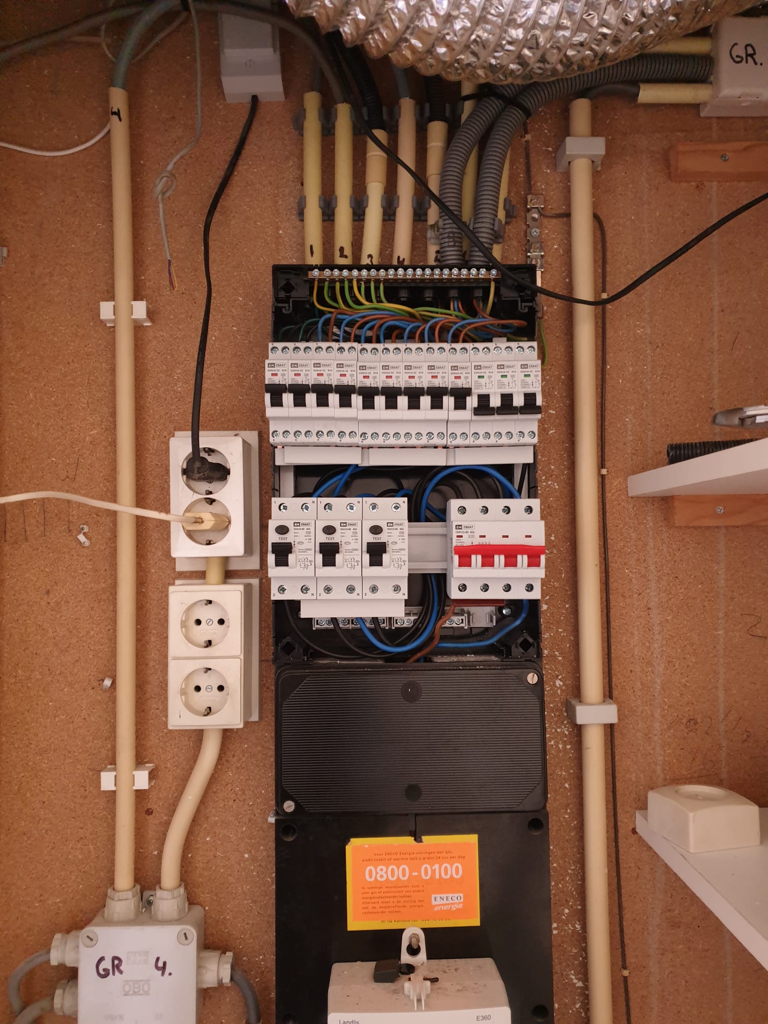 Foto van meterkast die Rayko Elektra heeft geïnstalleerd